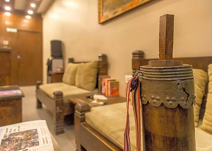 Отель Himalayan Ghar 3*